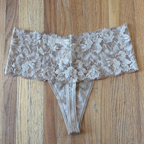NWT Soma Signature Retro Lace Thong - Picture 2 of 4